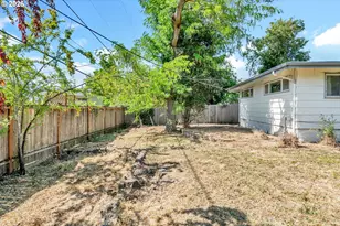 3420 Harris St, Eugene, OR 97405 - Photo 9