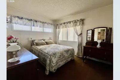 1112 Parallel St, Milton-Freewater, OR 97862 - Photo 17