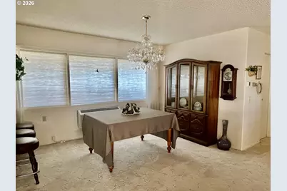 1112 Parallel St, Milton-Freewater, OR 97862 - Photo 13
