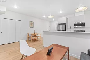 485 NE Jessup St, Portland, OR 97211 - Photo 9