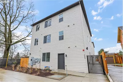 485 NE Jessup St, Portland, OR 97211 - Photo 1