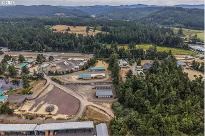 93697 Storage Dr, North Bend, OR 97459 - Photo 17