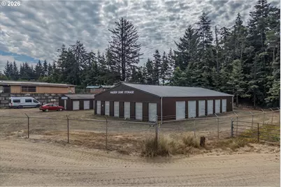 93697 Storage Dr, North Bend, OR 97459 - Photo 27