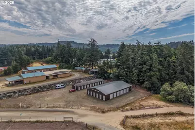 93697 Storage Dr, North Bend, OR 97459 - Photo 3