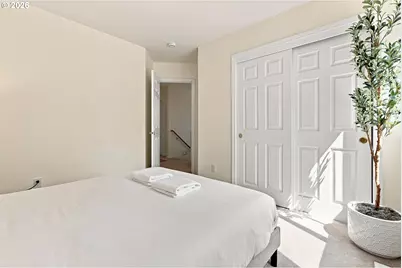 16422 NE Fremont St, Portland, OR 97230 - Photo 31