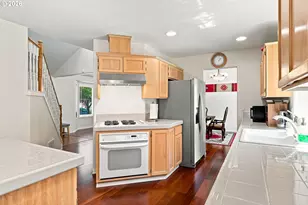 16422 NE Fremont St, Portland, OR 97230 - Photo 13