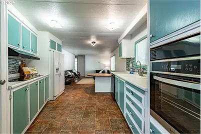 1800 Lakewood Ct #59, Eugene, OR 97402 - Photo 13