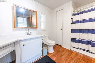 1800 Lakewood Ct, Eugene, OR 97402 - Photo 29