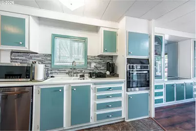 1800 Lakewood Ct #59, Eugene, OR 97402 - Photo 17