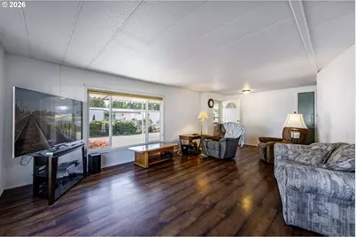 1800 Lakewood Ct #59, Eugene, OR 97402 - Photo 9