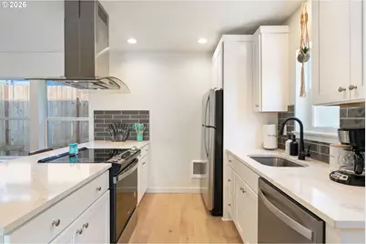 4838 NE 29th Ave, Portland, OR 97211 - Photo 11