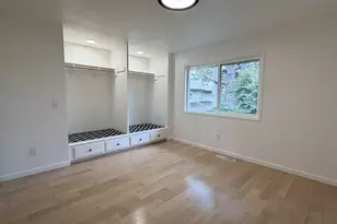 547 N Hayden Bay Dr, Portland, OR 97217 - Photo 13