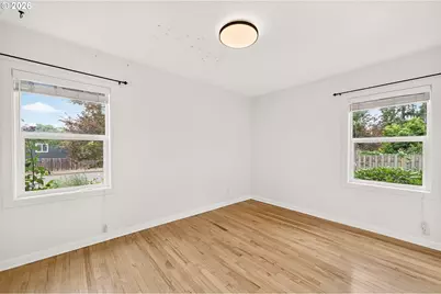 612 NW 13th St, McMinnville, OR 97128 - Photo 23