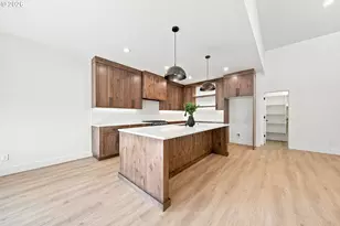 3601 N 11th Cir, Ridgefield, WA 98642 - Photo 9