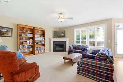 1385 NE 12th Ave, Canby, OR 97013 - Photo 7