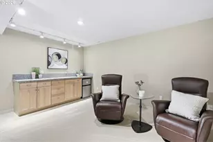 9824 SW Quail Post Rd, Portland, OR 97219 - Photo 33
