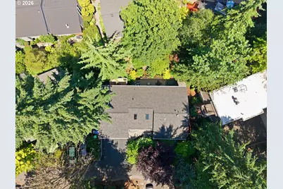 9824 SW Quail Post Rd, Portland, OR 97219 - Photo 45