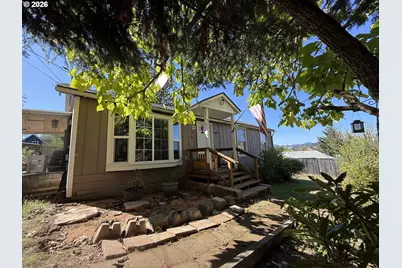 421 Wells Rd, Oakland, OR 97462 - Photo 1