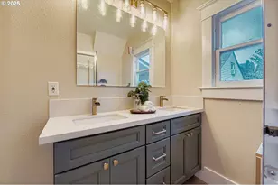 3015 SE Gladstone St, Portland, OR 97202 - Photo 15