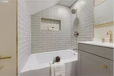 3015 SE Gladstone St, Portland, OR 97202 - Photo 21