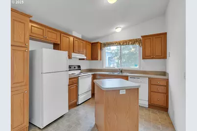 1005 Ferry St #26, Dayton, OR 97114 - Photo 11