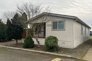 1005 Ferry St, Dayton, OR 97114 - Photo 3