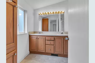 1005 Ferry St #26, Dayton, OR 97114 - Photo 19