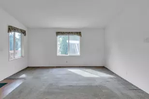 1005 Ferry St, Dayton, OR 97114 - Photo 7