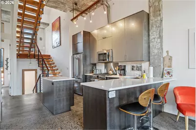 306 Columbia St, Hood River, OR 97031 - Photo 5