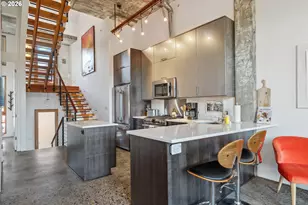 306 Columbia St, Hood River, OR 97031 - Photo 5