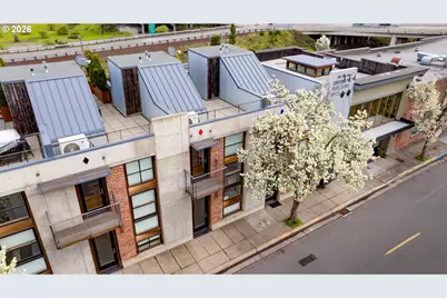 306 Columbia St, Hood River, OR 97031 - Photo 33