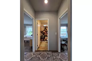 285 Deschutes Ln, Roseburg, OR 97471 - Photo 9