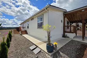285 Deschutes Ln, Roseburg, OR 97471 - Photo 5