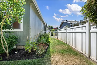3220 Crescent Ave #82, Eugene, OR 97408 - Photo 41