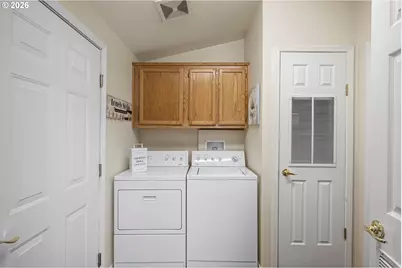 3220 Crescent Ave #82, Eugene, OR 97408 - Photo 31