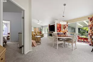 3220 Crescent Ave, Eugene, OR 97408 - Photo 7