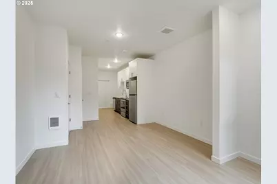 2425 NE Alberta St, Portland, OR 97211 - Photo 9