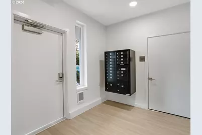 2425 NE Alberta St, Portland, OR 97211 - Photo 9