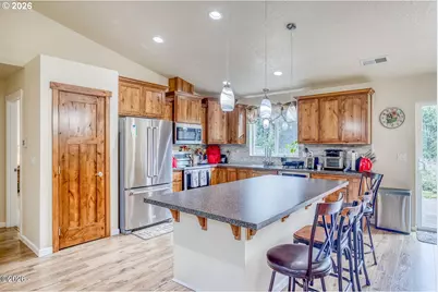 11995 NW Thompson St, Seal Rock, OR 97376 - Photo 13