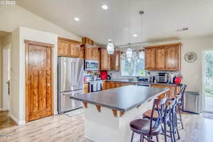 11995 NW Thompson St, Seal Rock, OR 97376 - Photo 13