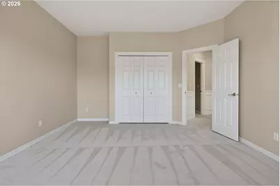 3684 NW Loriann Dr, Portland, OR 97229 - Photo 31