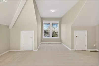 3684 NW Loriann Dr, Portland, OR 97229 - Photo 37