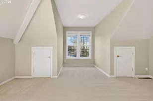 3684 NW Loriann Dr, Portland, OR 97229 - Photo 37