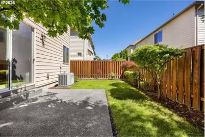 102 NE 64th Ter, Hillsboro, OR 97124 - Photo 25