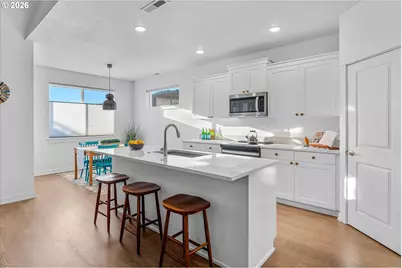 422 NE Greenway Dr, Estacada, OR 97023 - Photo 7