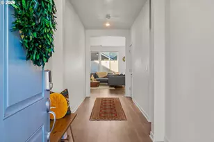 422 NE Greenway Dr, Estacada, OR 97023 - Photo 3