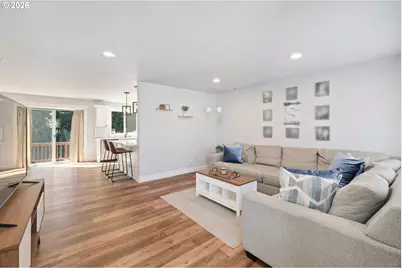 204 Saint Helens Way, Winlock, WA 98596 - Photo 5