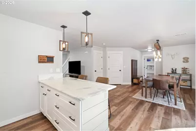 204 Saint Helens Way, Winlock, WA 98596 - Photo 7