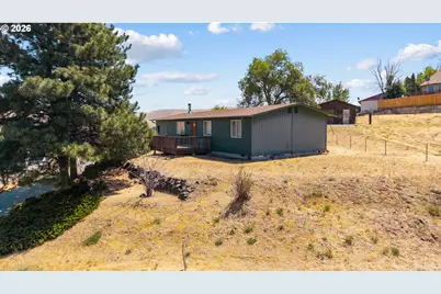 25 Canyon Dr, Heppner, OR 97836 - Photo 1
