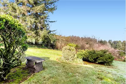 12525 SE Ridgecrest Rd, Happy Valley, OR 97086 - Photo 31